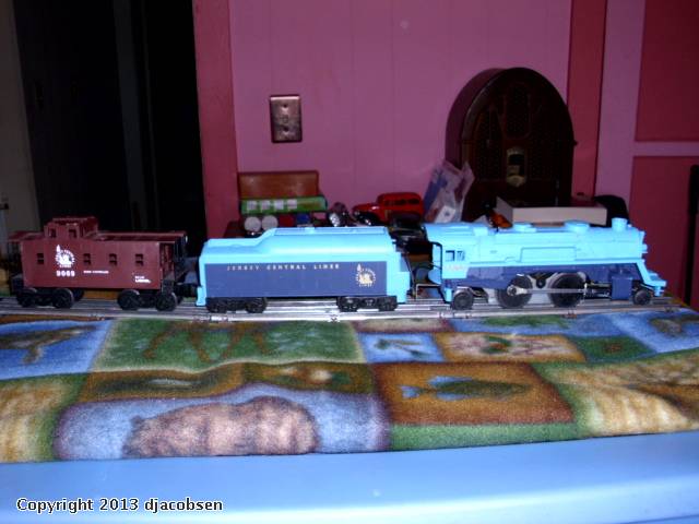 lionel blue streak freight train set